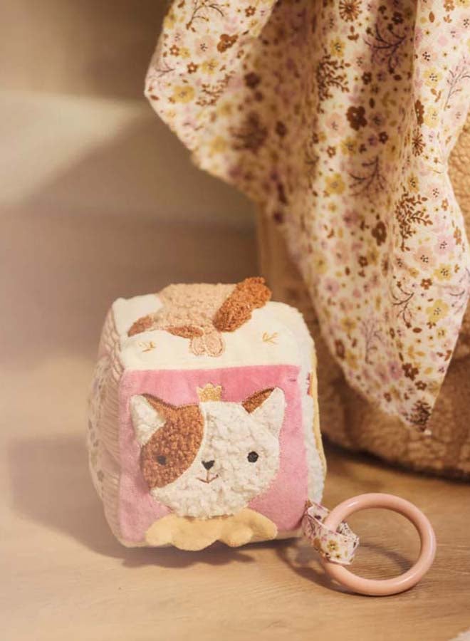 Jollein Activity Cube Flower Fairies - Image 4